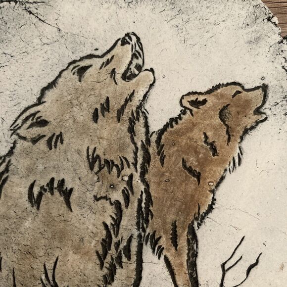 Shapes Of Clay Plaque Howling Wolves Artist Signed Stan Langtwait Volcanic Ash - Picture 2 of 7